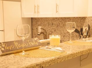 208 Meridian Ave APT 4, Miami Beach, FL 33139