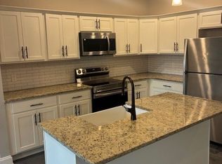 744 Gracey Ave, Clarksville, TN 37040
