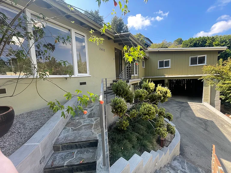 Canyon Oak Dr — Photo 54