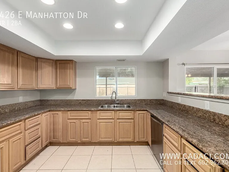 1426 E Manhatton Dr — Photo 38