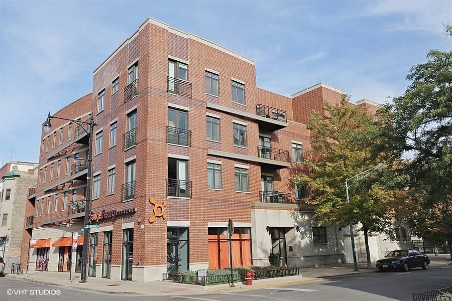 1st image of 1600 W North Ave #204