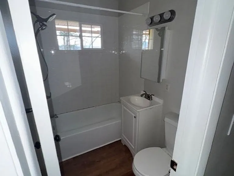700 Skyline Cir — Photo 9