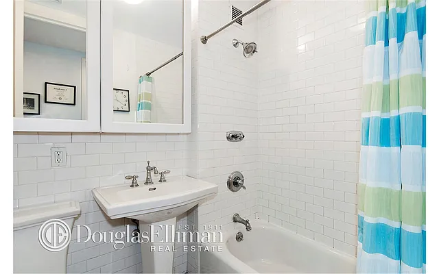 Sold by Douglas Elliman | media 4
