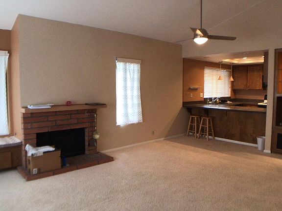 3rd image of 4004 Crystal Dawn Ln Unit 201