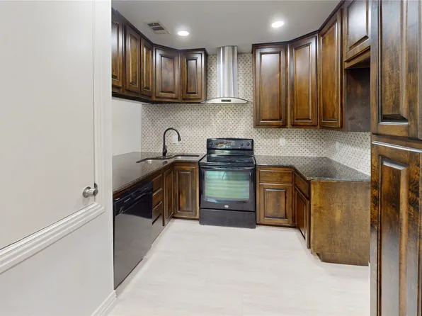 8545 Midpark Rd APT 10, Dallas, TX 75240