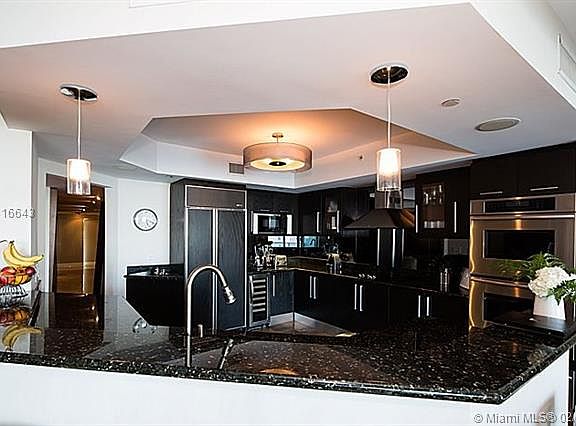 LUXURY AT PENINSULA II
