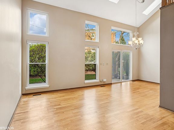 4th image of 222 N Cathy Ln #222