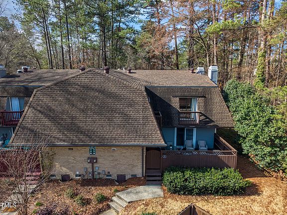 2nd image of 171 Springberry Ln