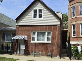 3700 W George St APT 2F, Chicago, IL 60618