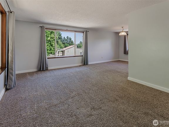 5th image of 8811 83rd Avenue SE
