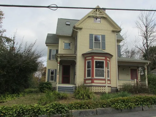 35 Cedar Street, Augusta, ME 04330