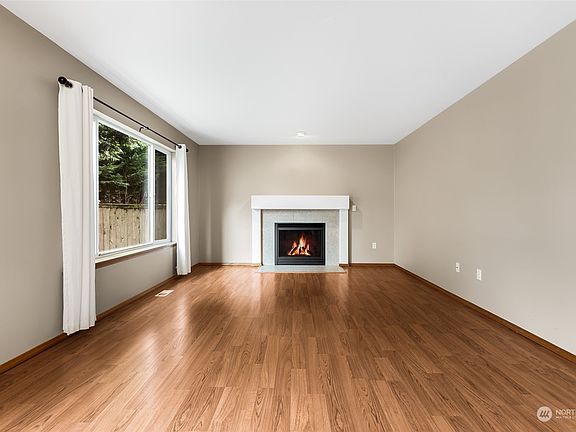 3rd image of 6632 Kirsop Village Drive SW