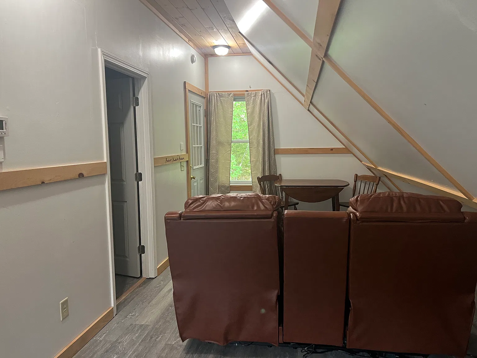 Studio, 600 sqft, $1,500 — Photo 3