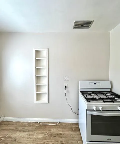 5281 E Ocean Blvd #7 — Photo 9
