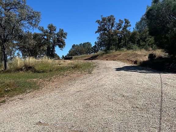2nd image of 10811 Bell Rd