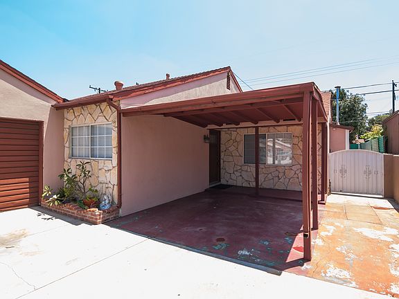 3rd image of 11838 Ringwood Ave