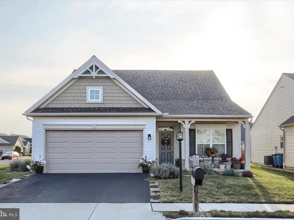 2001 Liberty Dr, Mechanicsburg, PA 17055