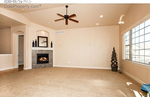 2nd image of 1999 Vineyard Dr