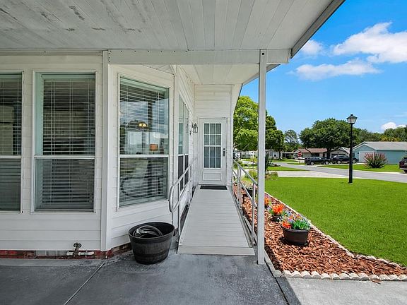 3rd image of 1203 Granada Ct