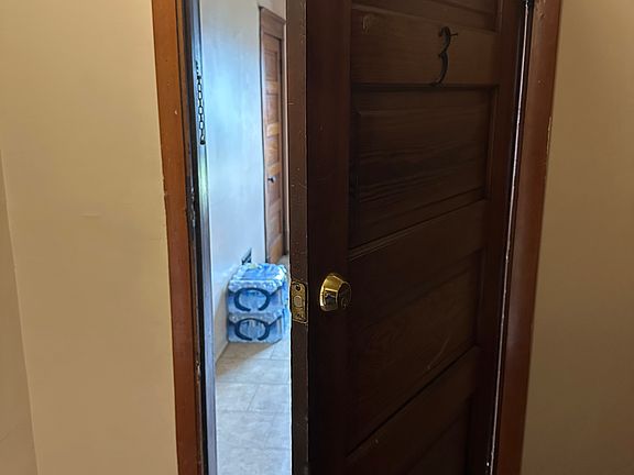 2nd image of 213 Park Ave #3