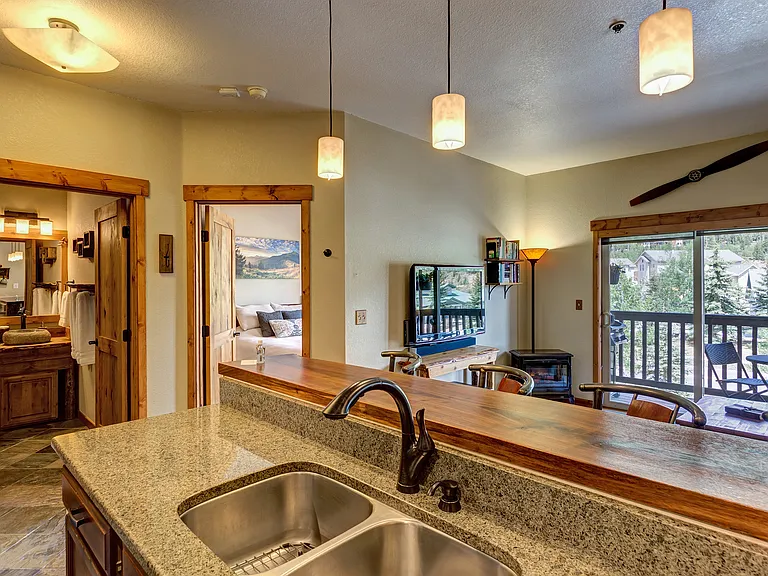 1915 Airport Rd #211 — Photo 12