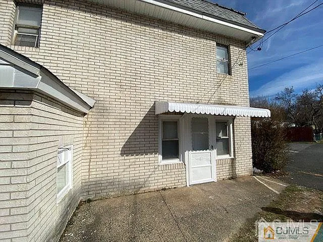 123 Kossuth St — Photo 14