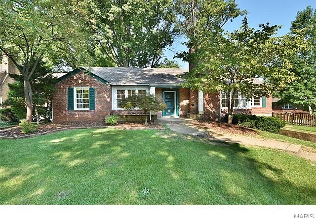 1st image of 847 Swarthmore Ln