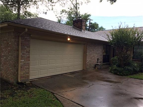 4th image of 608 Briarwilde Ct