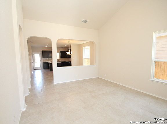 3rd image of 7414 Independence Way