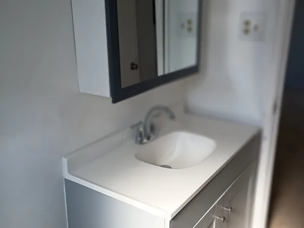 714 Easton Ave APT 4, San Bruno, CA 94066