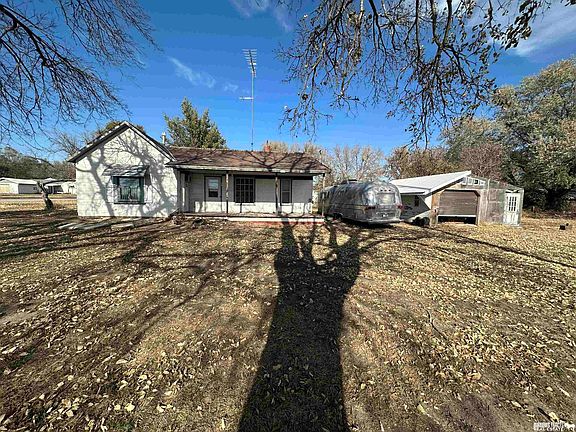 2nd image of 580 Broadway St