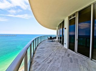 9703 Collins Ave PENTHOUSE 888, Miami Beach, FL 33154