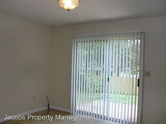 4th image of 4928 W Millbrook Dr