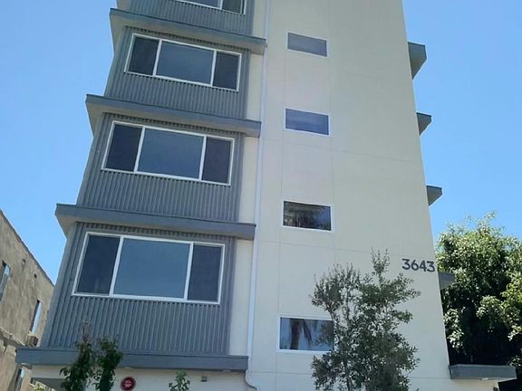 Skylar Apartment