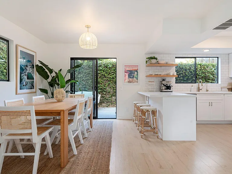 34 Ocean View Ave #3 — Photo 8