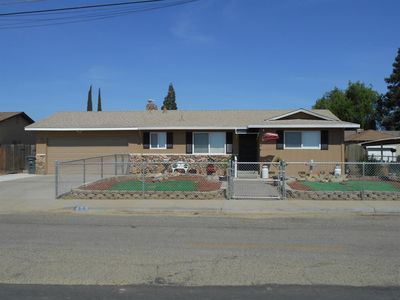 422 N Pasadena Ave, Waterford, CA, 95386