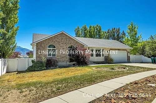 13863 S Kessler Peak Dr Photo 1 13863 S Kessler Peak Dr Photo 1