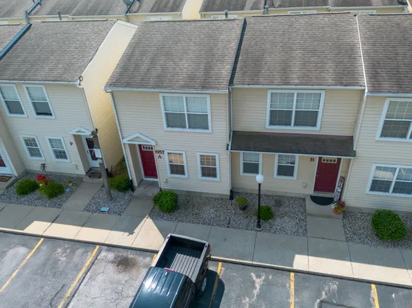 657 W Liberty St Unit A, Wauconda, IL 60084