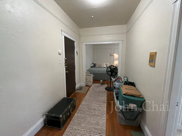 70 Chiswick Rd #3 — Photo 19