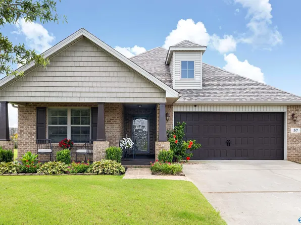 57 Weeping Willow Ln, Decatur, AL 35603
