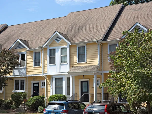113 Melbourne Park Cir APT D, Charlottesville, VA 22901