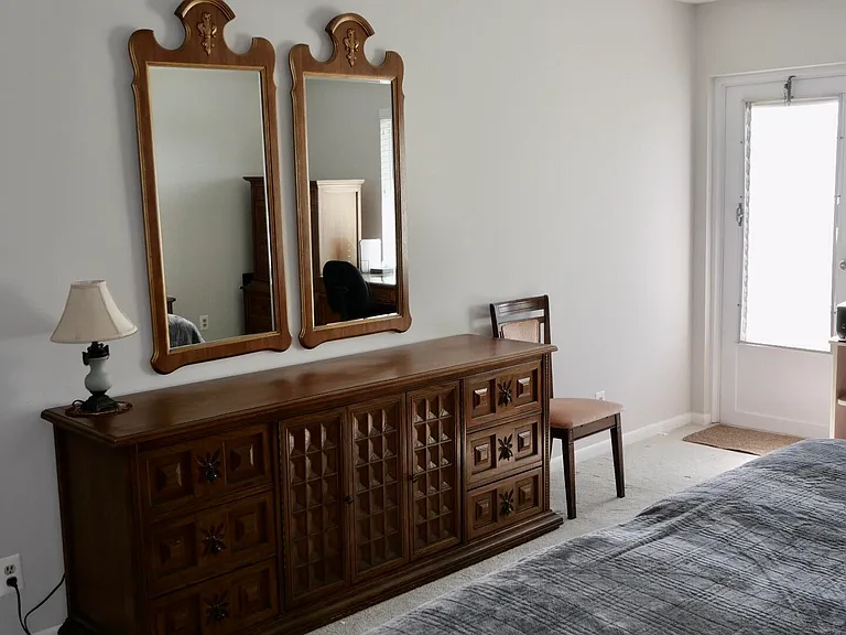 13817 Royal Palm Ct #B — Photo 26