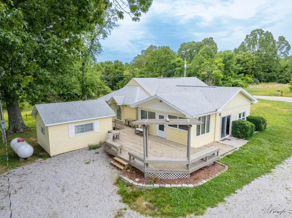 14238 State Route E, West Plains, MO 65775