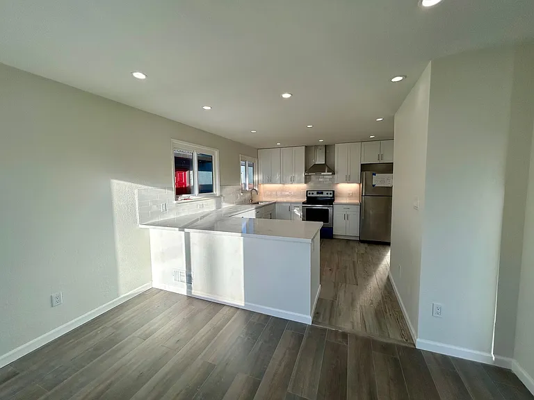 436 El Dorado Dr — Photo 3