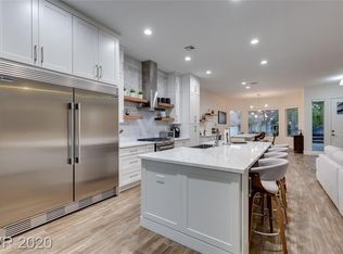 1617 Sun Ridge Dr, Las Vegas, NV 89117