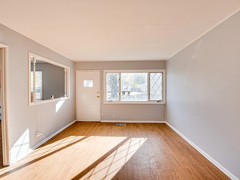 1823 Overdene Ave — Photo 10
