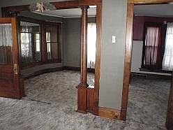 4th image of 806 Arcadian Ave