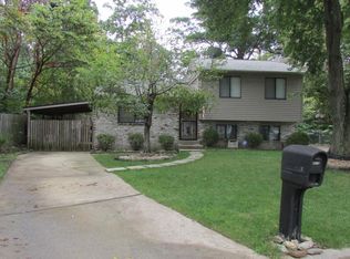 6015 Paula Marie Pl, Louisville, KY 40291