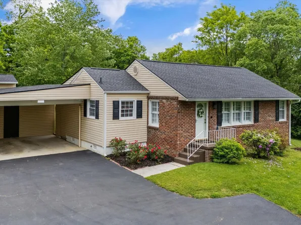 5702 Dogwood Rd, Knoxville, TN 37918