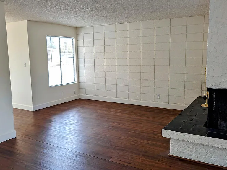 3944 E Desert Cove Ave — Photo 7